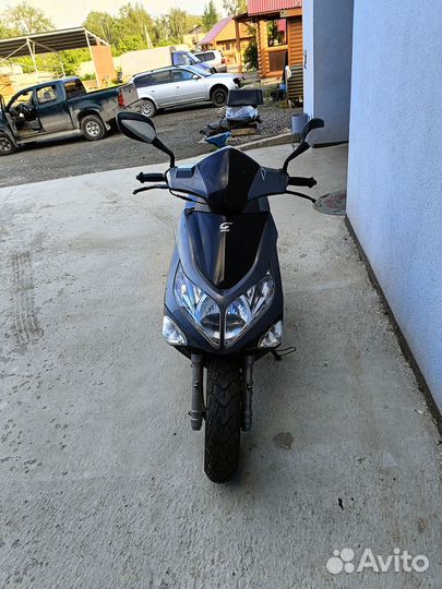 Продам Максискутер PGO G-MAX 125