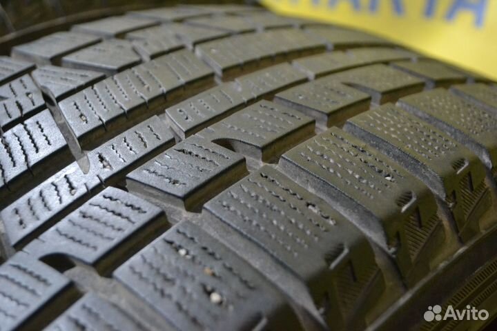 Yokohama Ice Guard IG50+ 215/45 R18