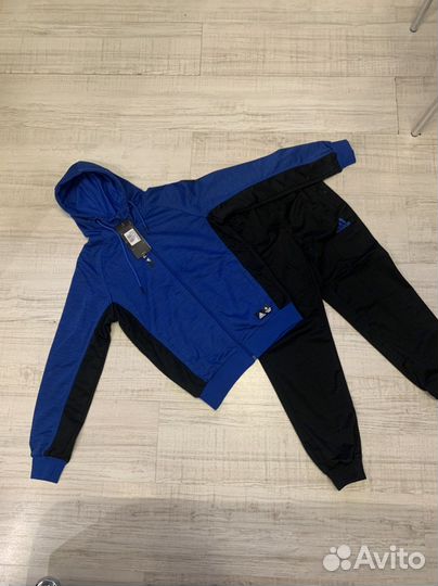 Спортивный костюм для мальчика adidas