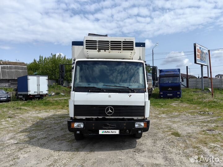 Mercedes-Benz 814, 1995