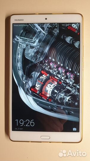 Планшет с сим-картой Huawei MediaPad M3 8.4 4/64Гб