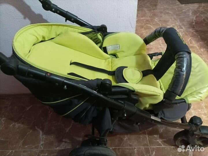 Коляска 3 в 1 Tutis Zippy