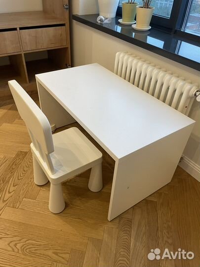 Детский стол и стул IKEA