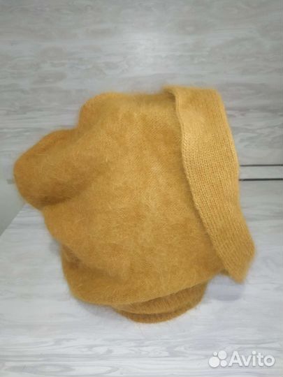 Капоры из Ангорской шерсти новые
