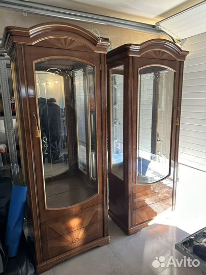 Витрина Флориана Миасс Мебель