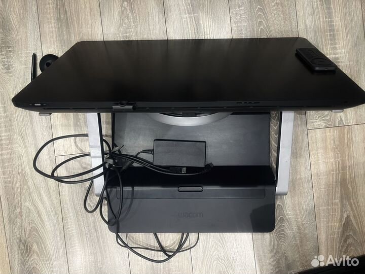 Wacom Cintiq Pro 24 (DTK-2420-RU)