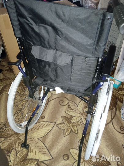 Инвалидная коляска