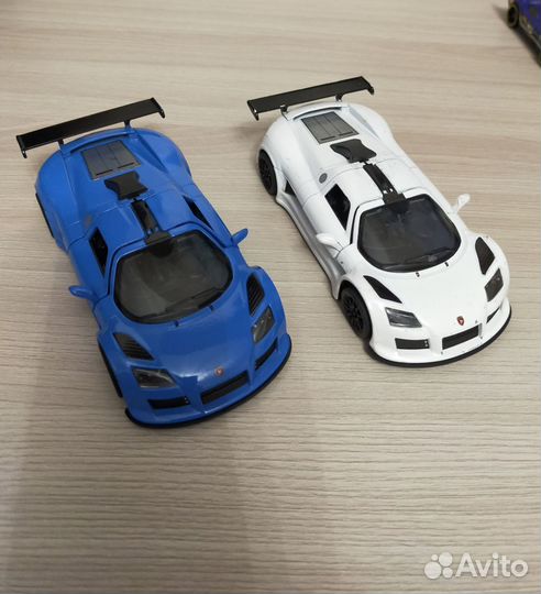 Машинки Hot Wheels и другие