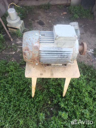 Электродвигатель