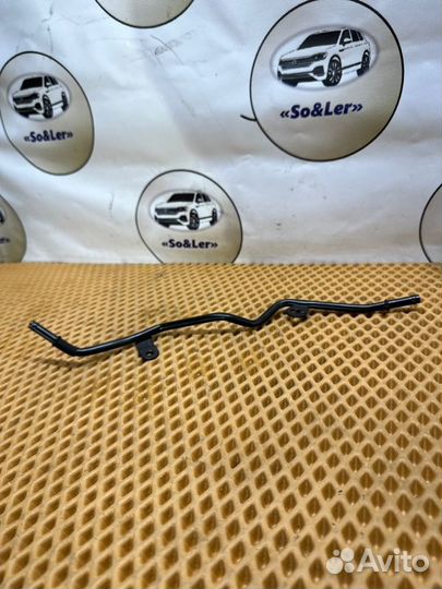 Трубка системы охлаждения Volkswagen Passat CC