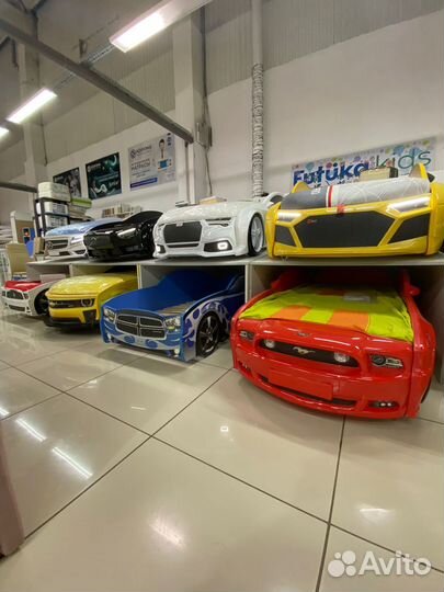 Детская кровать/кровать машина