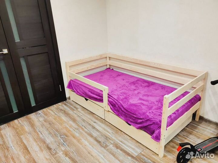 Детская кроватка софа