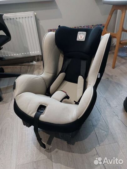 Автокресло и автолюлька Pegperego viaggio с базой