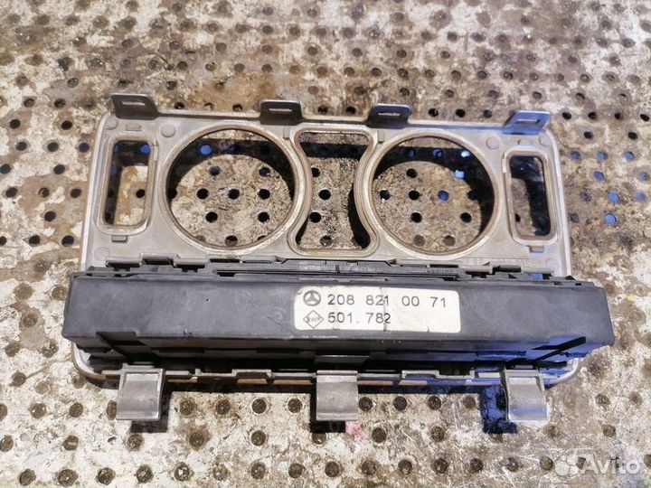 Рамка магнитолы Mercedes-Benz CLK-класс