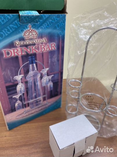 Подставка для бутылки со стопками (бар)