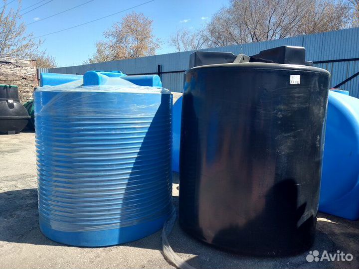 Пластиковая емкость для кас/воды