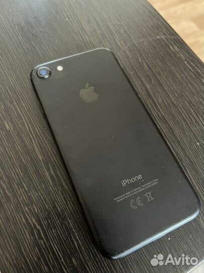 iPhone 7, 32 ГБ
