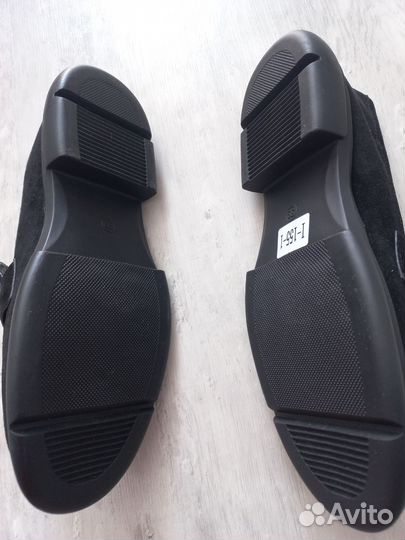 Лоферы женские