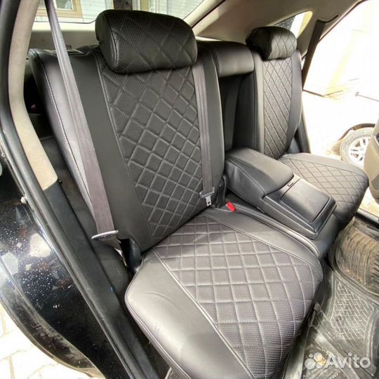 Чехлы Toyota Harrier (30/35) ромб