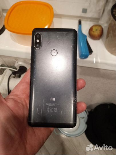 Xiaomi Redmi Note 5, 4/64 ГБ