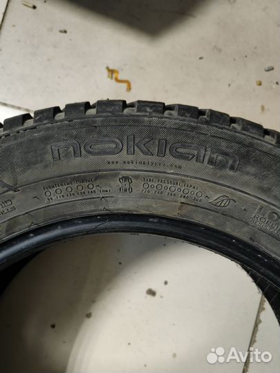 Nokian Tyres Hakkapeliitta 8 SUV 215/60 R17 100T