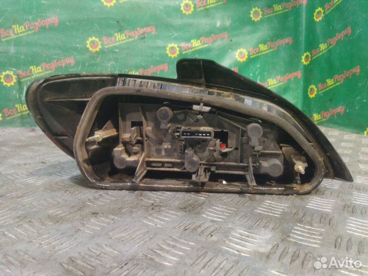 Фонарь правый Peugeot 406 седан 1.8 1998