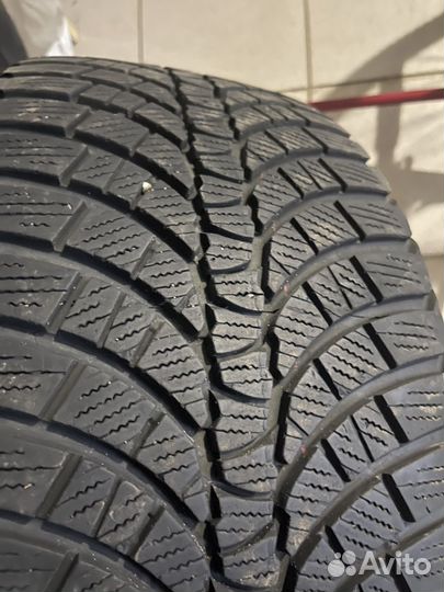 Kumho WinterCraft WP71 255/45 R18 103V