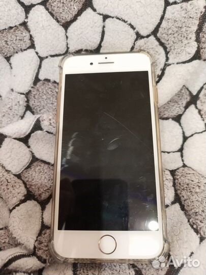 Телефон iPhone 8 64 gb