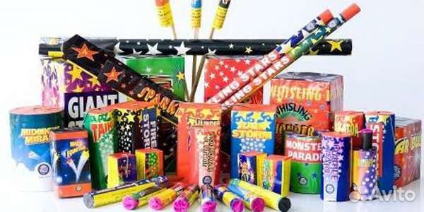 Салюты и фейерверки