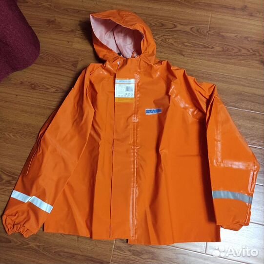 Костюм для защиты от воды