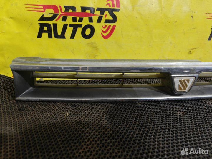 Решетка радиатора Toyota Sprinter AE100