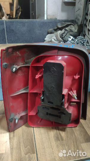 Задние фонари Volkswagen Passat B5 универсал