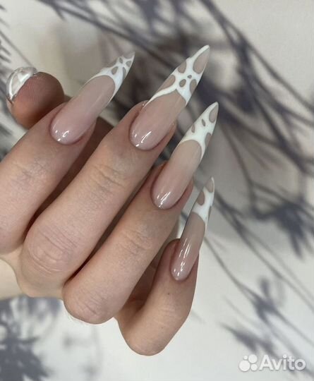 Наращивание ногтей. Маникюр.Педикюр