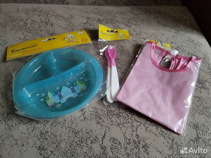 Набор для кормления тарелочка, ложка, слюнявчик