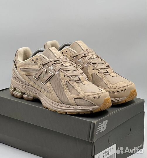 Кроссовки мужские New Balance 1906R
