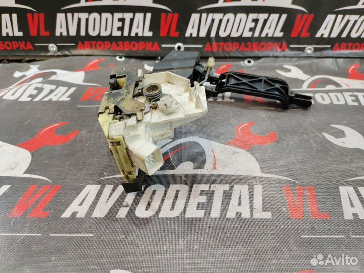 Замок двери передний левый Ford Focus 1 седан