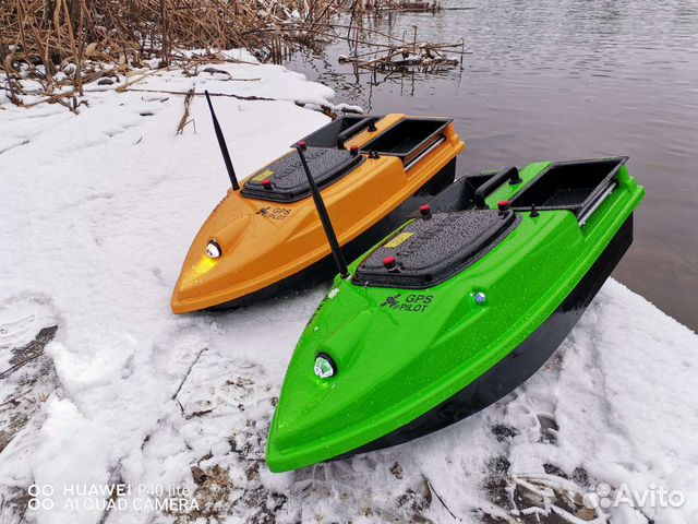 Прикормочный кораблик для рыбалки