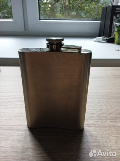 Фляжка металлическая