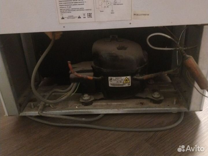 Холодильник BBK. Бу, маленький холодильник