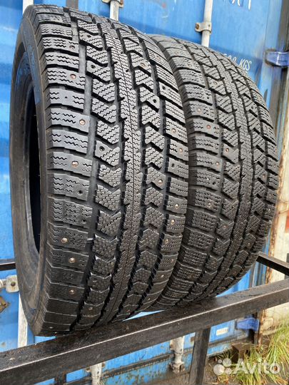 Viatti Vettore Inverno V-524 235/65 R16C