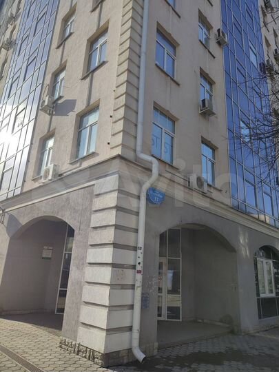 Продам офисное помещение, 67.5 м²