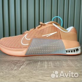 Nike free hotsell metcon 1