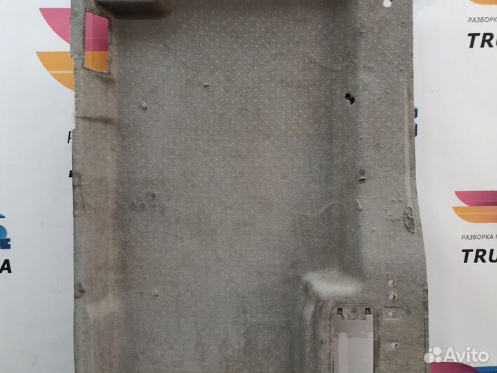 Обшивка боковой стенки левая Renault Premium