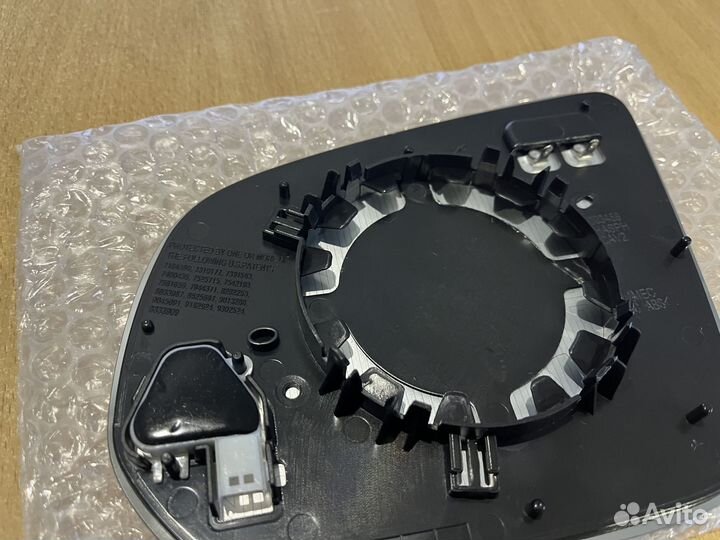 Правое зеркало Mercedes GLE GLS G слепые зоны