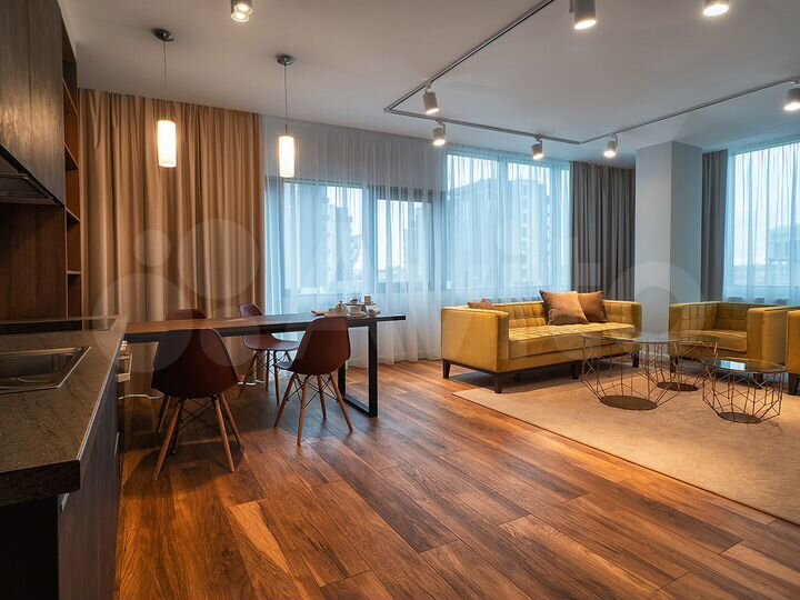 2-к. апартаменты, 72 м², 3/8 эт.