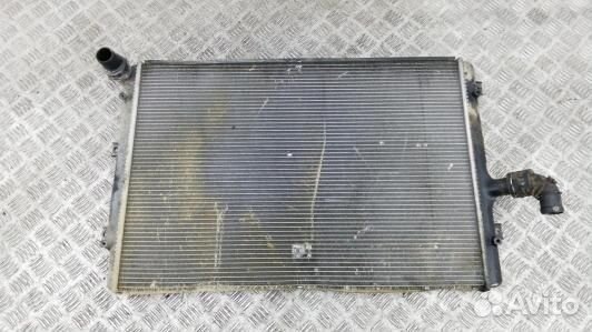 Радиатор системы охлаждения audi A3 8P (93L24KA01)