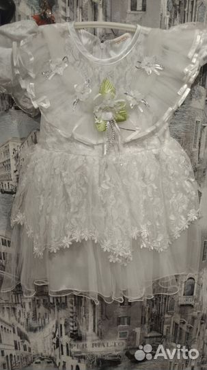Платье для девочки праздничное