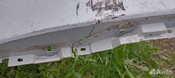 Бампер задний Lexus NX 1