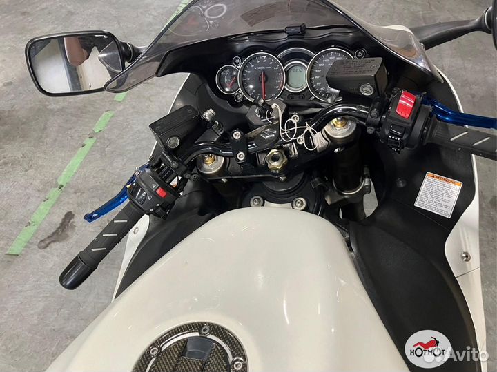 Suzuki GSX 1300 R Hayabusa 2011г