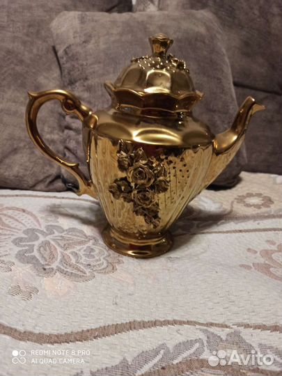 Заварочный фарфоровый чайник прошлого века